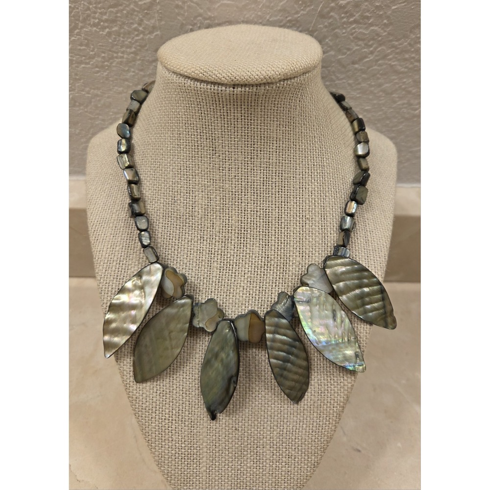 Vintage Mother Of‎ Pearl/ Abalone Avon Statement Necklace 17"
